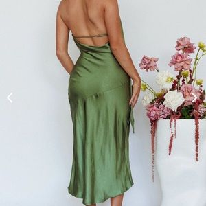 Size 8 Selfie Leslie Italian Summer Midi Dress